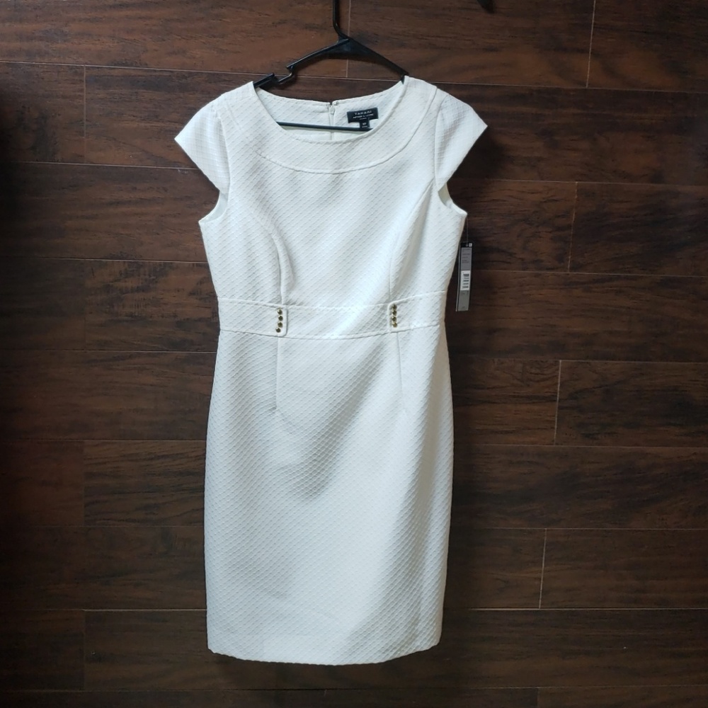 Wite TAHARI dress